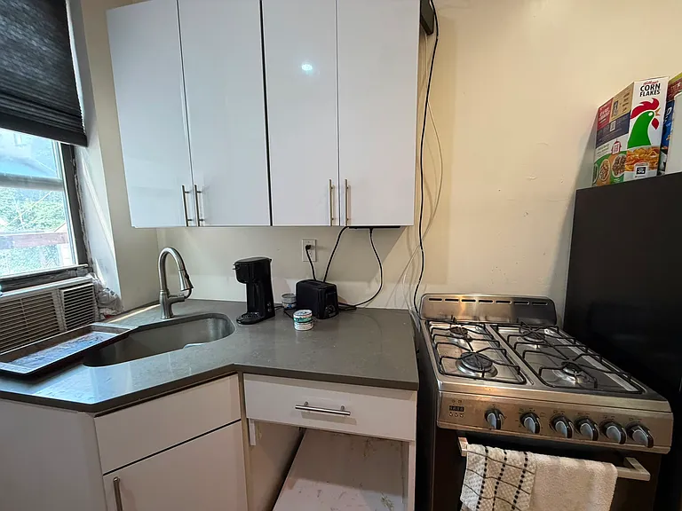 2485 Elm Pl #4A — Photo 6