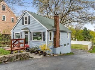 41 James St, Arlington, MA 02474