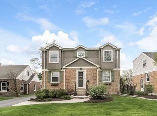 608 8th Ave, La Grange, IL 60525