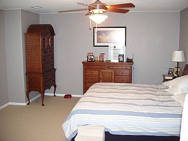 Larger master with ceiling fan