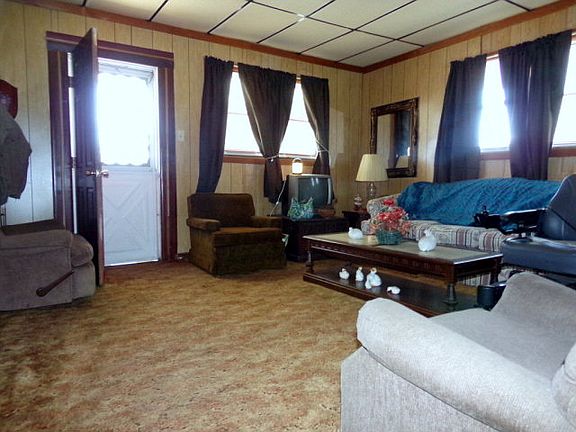 2nd image of 1659 Highland Ave