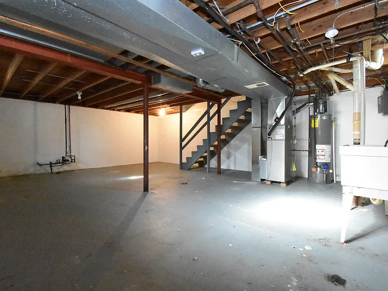 9306 Florence Dr — Photo 20