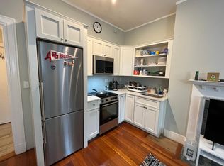 187 Bay State Rd APT 4, Boston, MA 02215