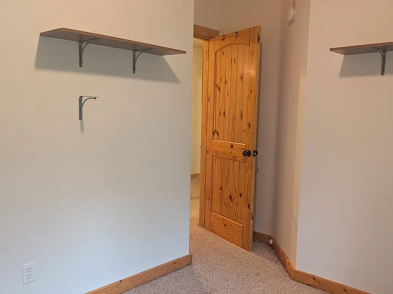 4020 Old Wood Rd — Photo 11