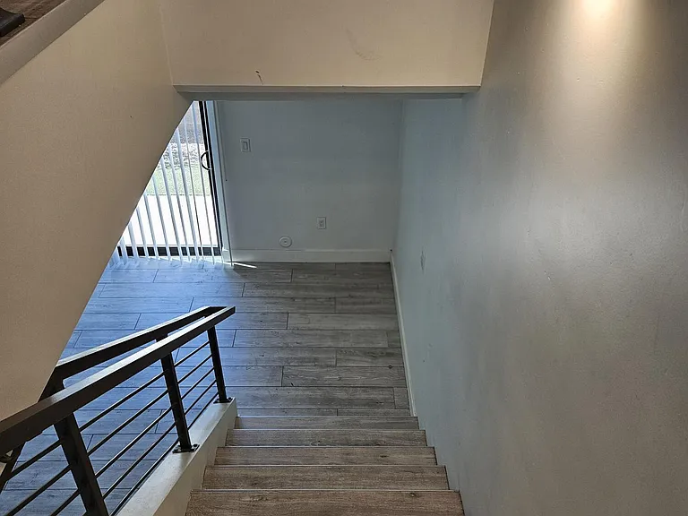 259 S Roosevelt St — Photo 35