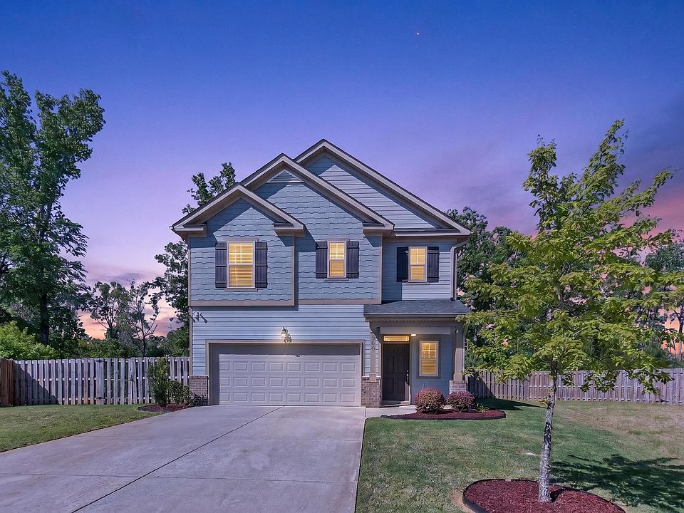 1st image of 450 Longmeadow Drive