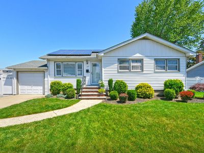 239 N Walnut Street, Massapequa, NY, 11758