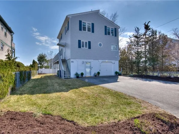 70 Point Ave, Warwick, RI 02889