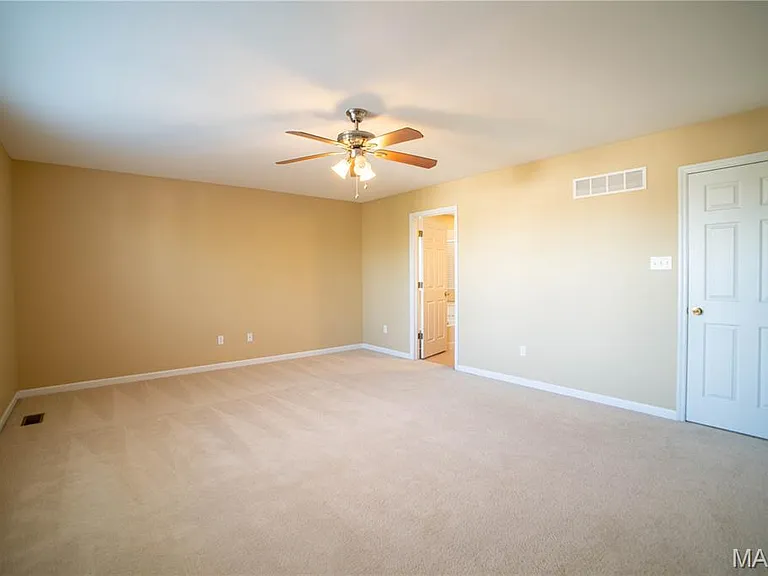 84 Brighton Park Dr — Photo 12