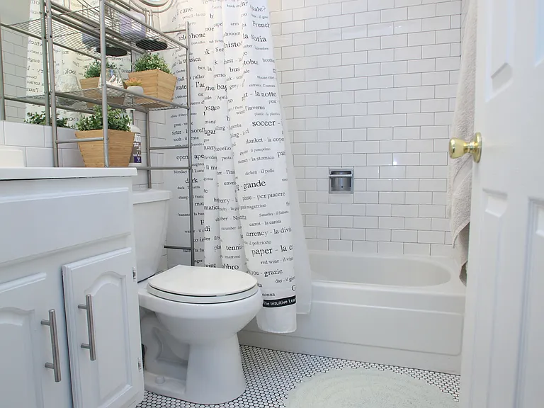 4923 SE 71st Ave #1 — Photo 3