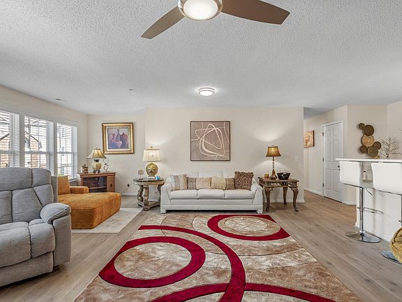 4th image of 3473 Forestdale Dr APT 2A