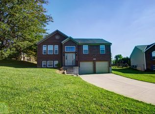 2503 Samantha Dr, Burlington, KY 41005