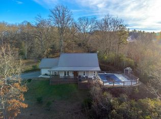 180 Younce Creek Rd, Franklin, NC 28734