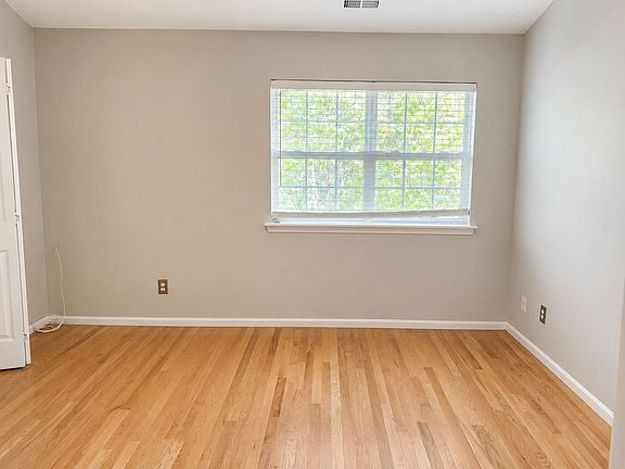 5th image of 2225 Preakness Ct