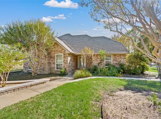 4614 Wooded Acres Dr, Arlington, TX 76016