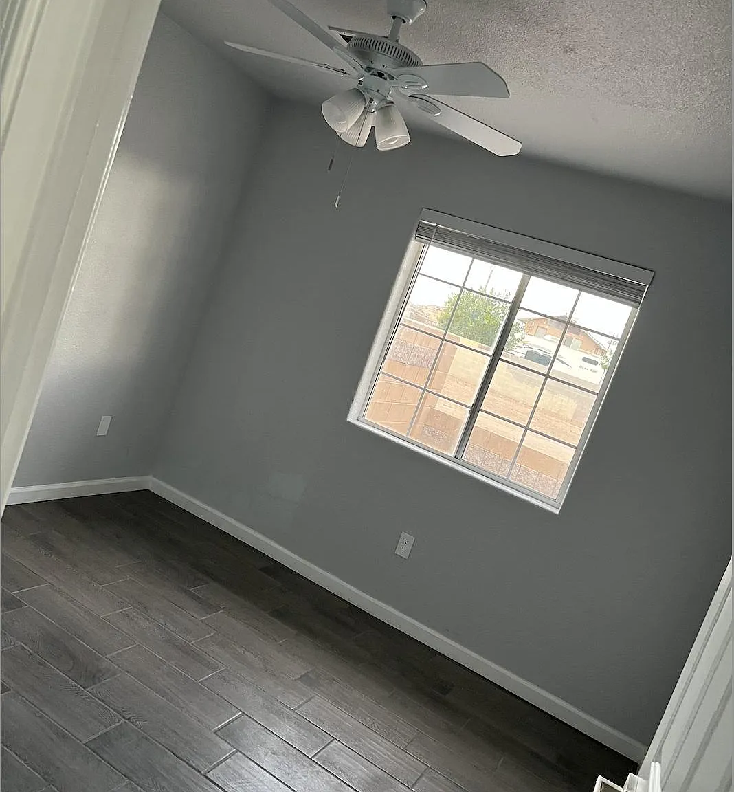 3 bed, 1155 sqft, $1,500 — Photo 3