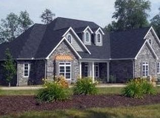 413 Creekstone Rdg, South Charleston, WV 25309