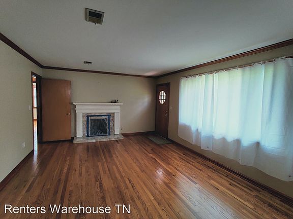 4th image of 3911 Thackery Dr