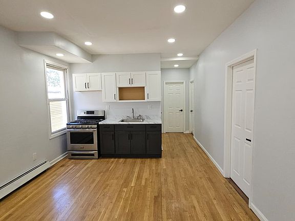 2nd image of 10 Rodwell Ave #1