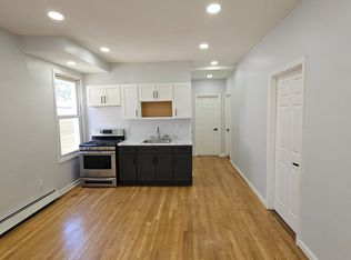 10 Rodwell Ave #A, Irvington, NJ 07111