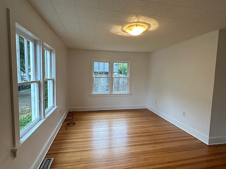 1356 SW A Ave #1356 — Photo 6