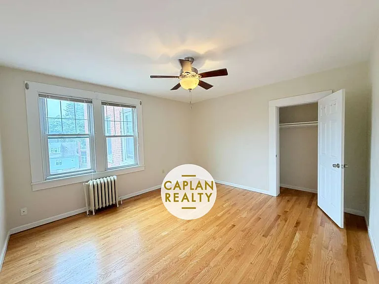 405 Main St #6 — Photo 5