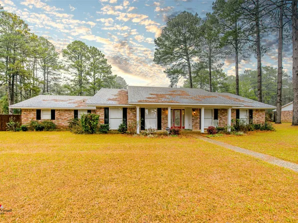 1002 N Acres Ln, Springhill, LA 71075