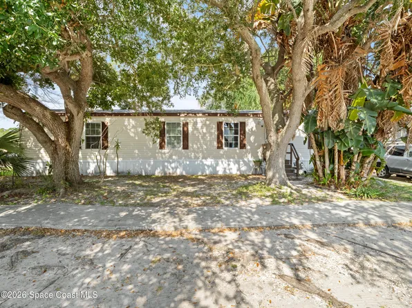2587 Chatham Way NE, Palm Bay, FL 32905