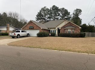 1127 Wedgewood Dr, Ruston, LA 71270