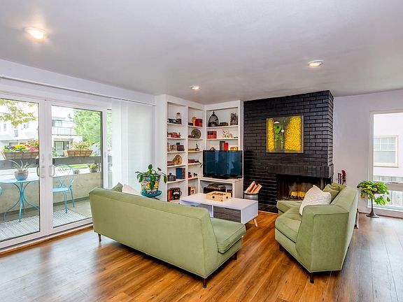 4th image of 1456 San Carlos Ave APT 102