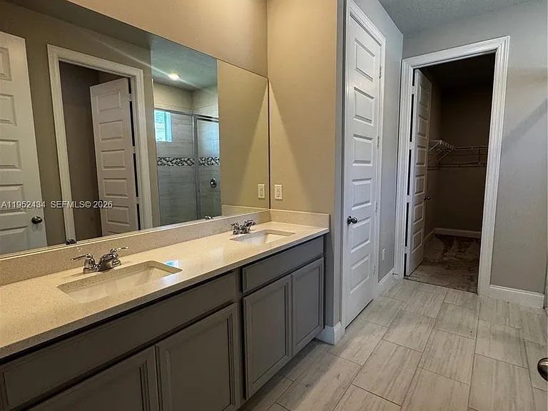 6712 NW Cloverdale Ave — Photo 33