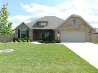 189 Ranalli Ave, Springdale, AR 72762