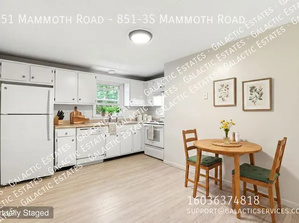 851 Mammoth Rd #3S, Manchester, NH 03104