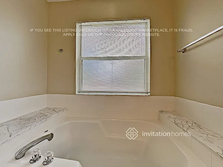 2762 Cullens Ct — Photo 14