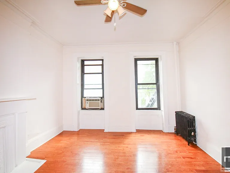 129 E 101st St #8 — Photo 4