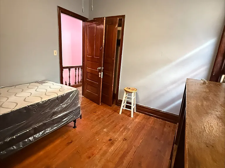 1236 N Redfield St #1 — Photo 6