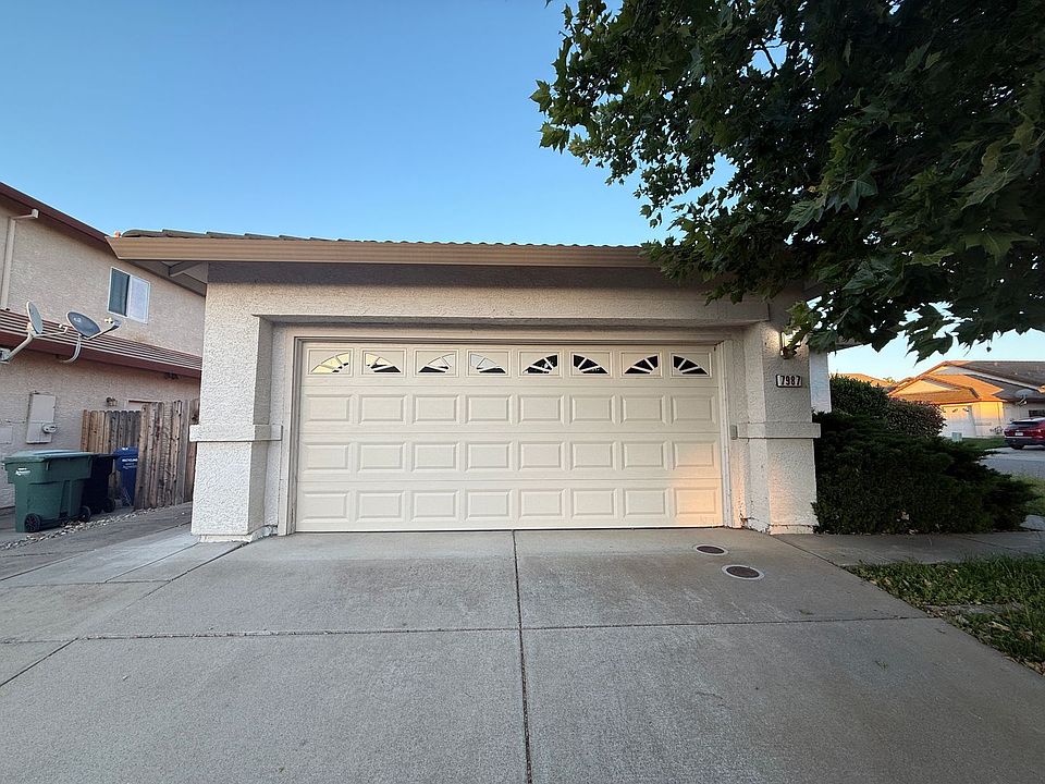 1st image of 7987 Kelvedon Way