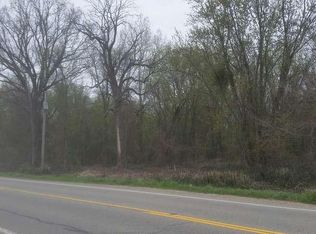 5525 Davis Rd, Muskegon, MI 49441