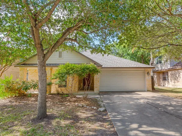 135 Lear Ave, Buda, TX 78610