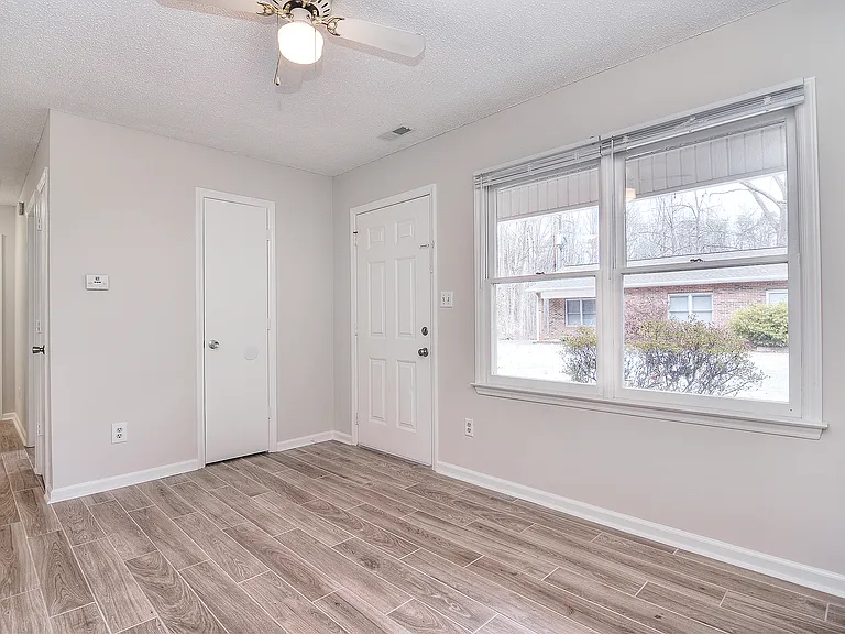 339 Sunny Hill Dr #339 — Photo 12