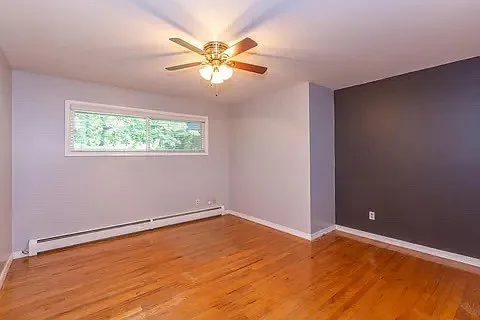 4707 S Helena St — Photo 7