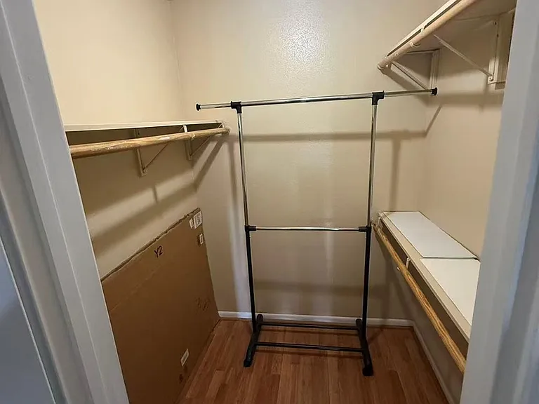 3075 Walnut Bend Ln #36 — Photo 8
