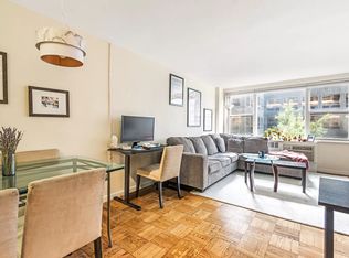 209 E 56th St APT 5E, New York, NY