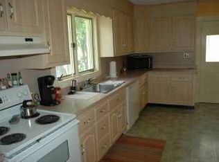 65 Willow St, Quincy, MA 02170