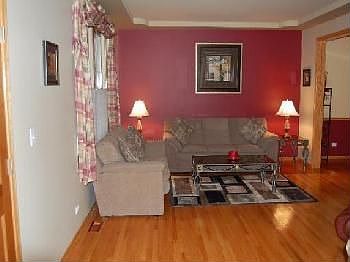 2nd image of 1N356 Glenrise Ct