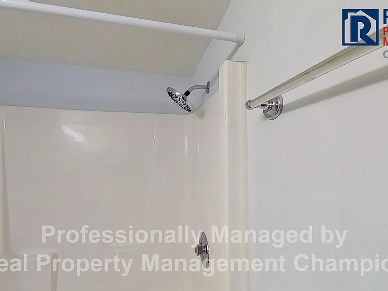 4305 Holly Tree Rd — Photo 15