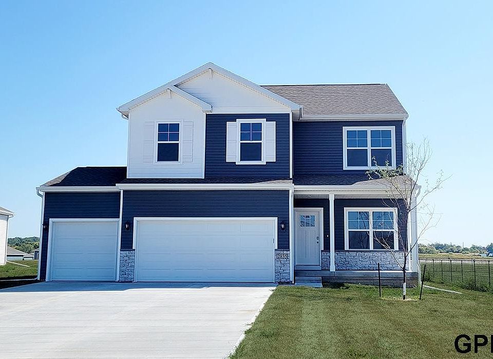 1st image of 8504 S 184th Way