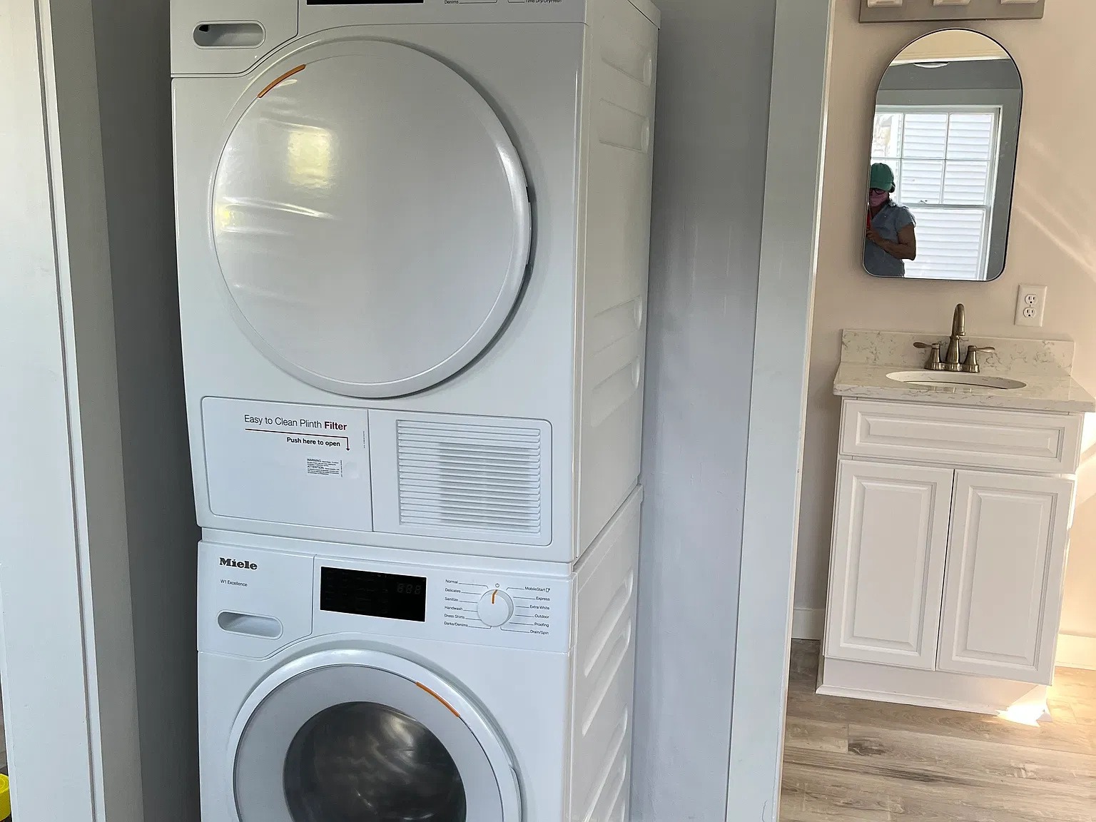 Studio, 330 sqft, $1,650 — Photo 3
