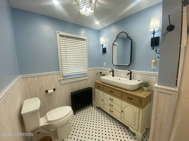 320 Sunset Dr S — Photo 12