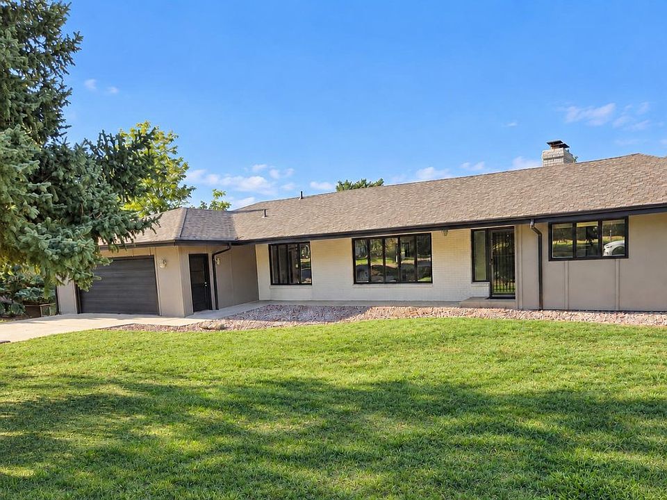 1st image of 1921 Rangeview Dr